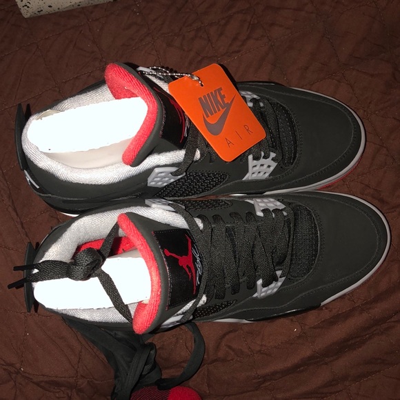 Jordan retro 4 2019 - Picture 3 of 4